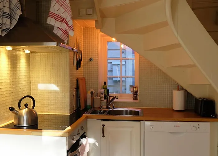 Lägenhet Charming House, Rare Historic House From 1779, Whole House