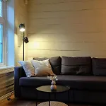 Charming House, Rare Historic House From 1779, Whole House דירה ברגן