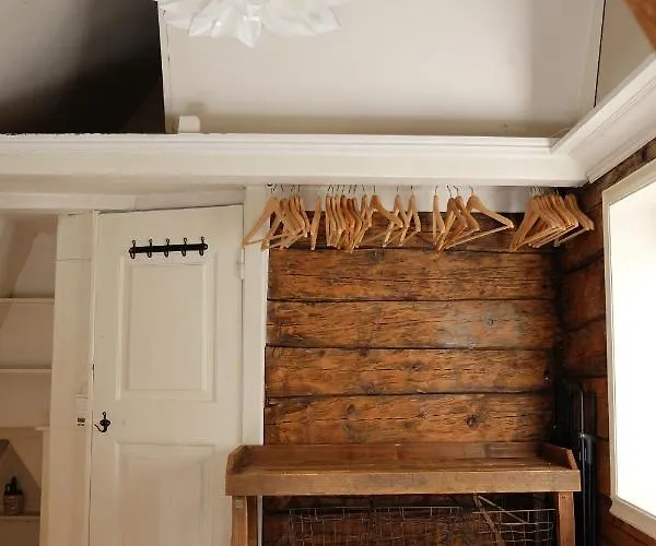 Charming House, Rare Historic House From 1779, Whole House Appartement Bergen