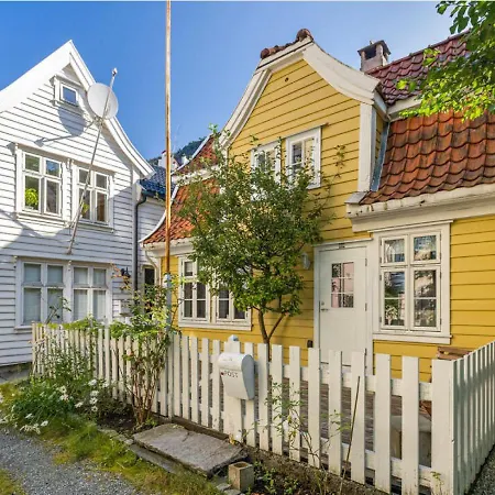 Lejlighed Charming House, Rare Historic House From 1779, Whole House Bergen